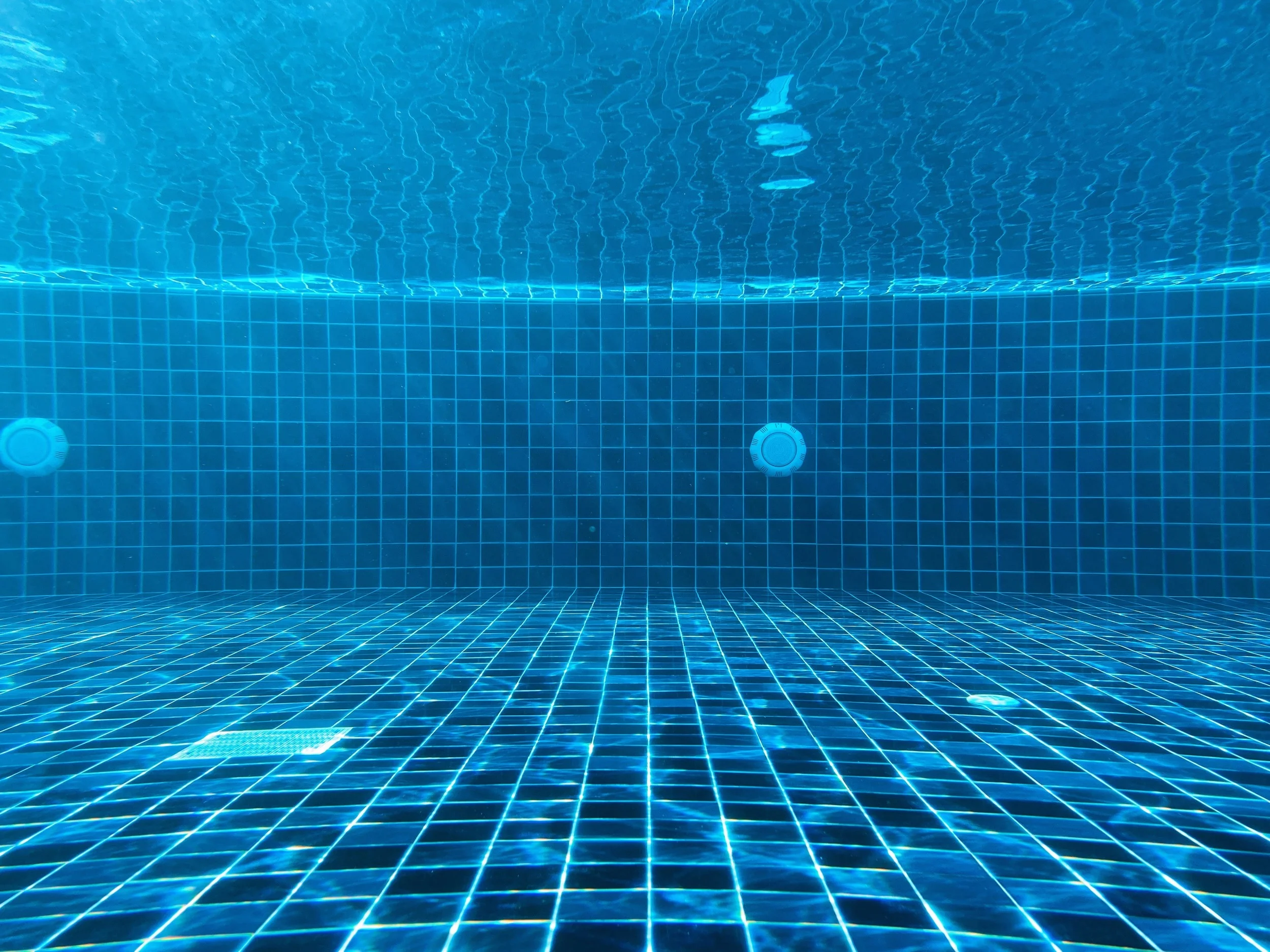 Blue pool waterline